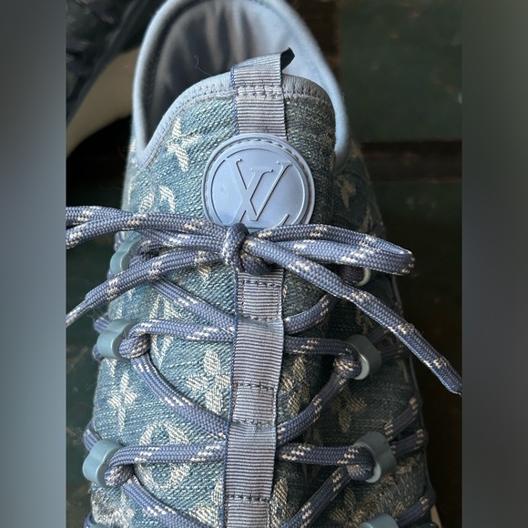 Louis Vuitton fast-lane blue denim monogram sneakers size LV7.5/9us (more 8.5) - Picture 6 of 12